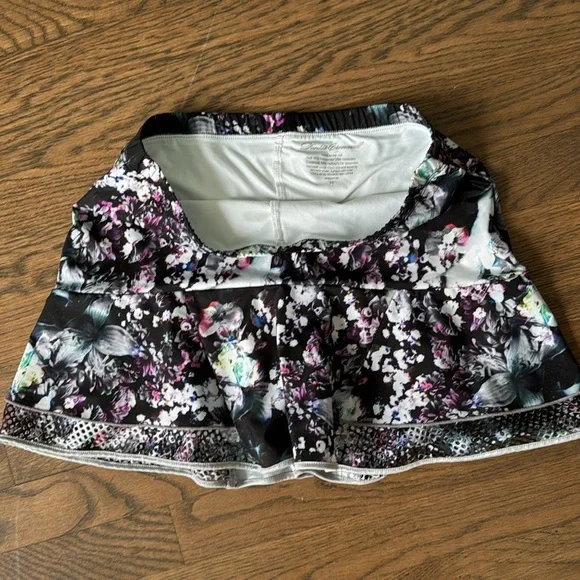 Denise Cronwall tennis set - racerback top NWT sz medium & NWOT skirt sz medium - Picture 2 of 4